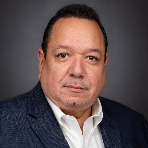 Dr Edgardo S. Santos Castillero