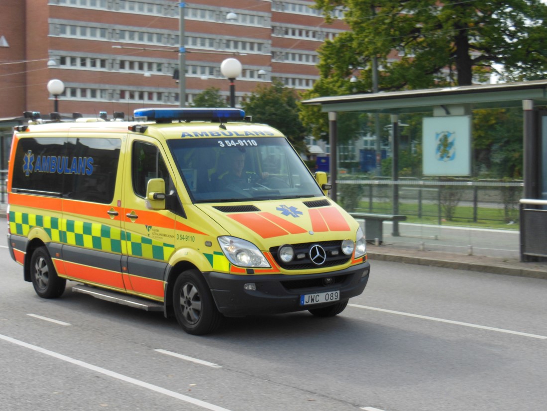 The COVID-19 pandemic revealed serious weaknesses in Sweden's EMS sector, some experts say. (Photo: Albin Olsson/Wikimedia Commons) 