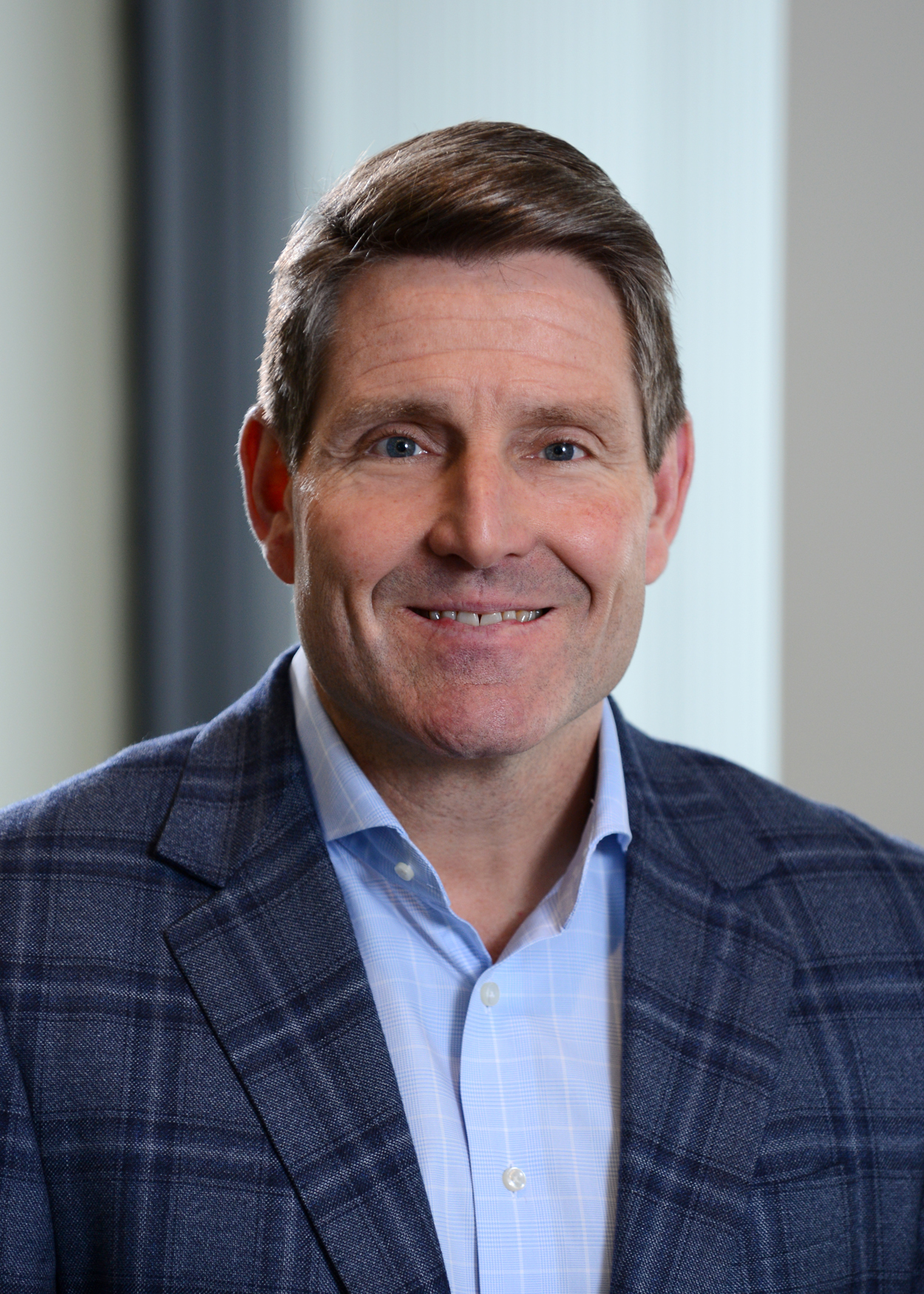 Adam McMullin Headshot