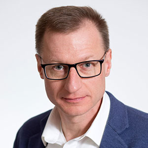 Headshot of Drew Ivan, Lyniate