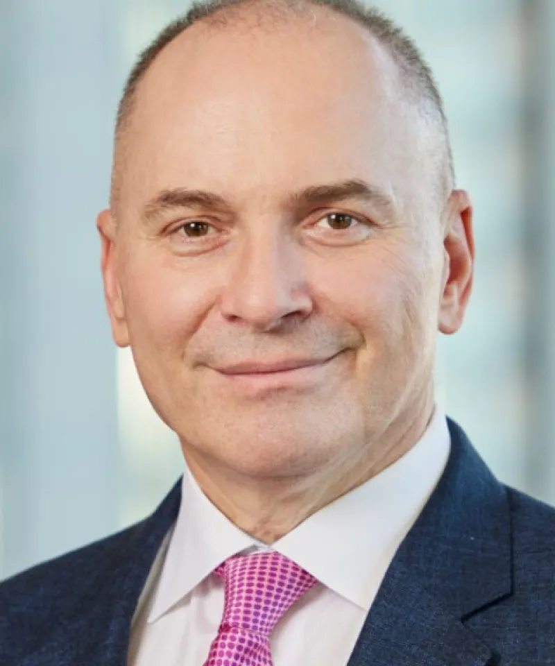 Dr Alik Farber