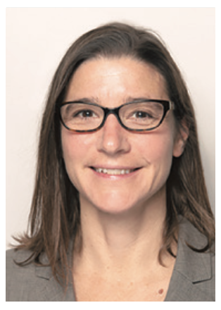 Kern Radial Sheath headshot 3