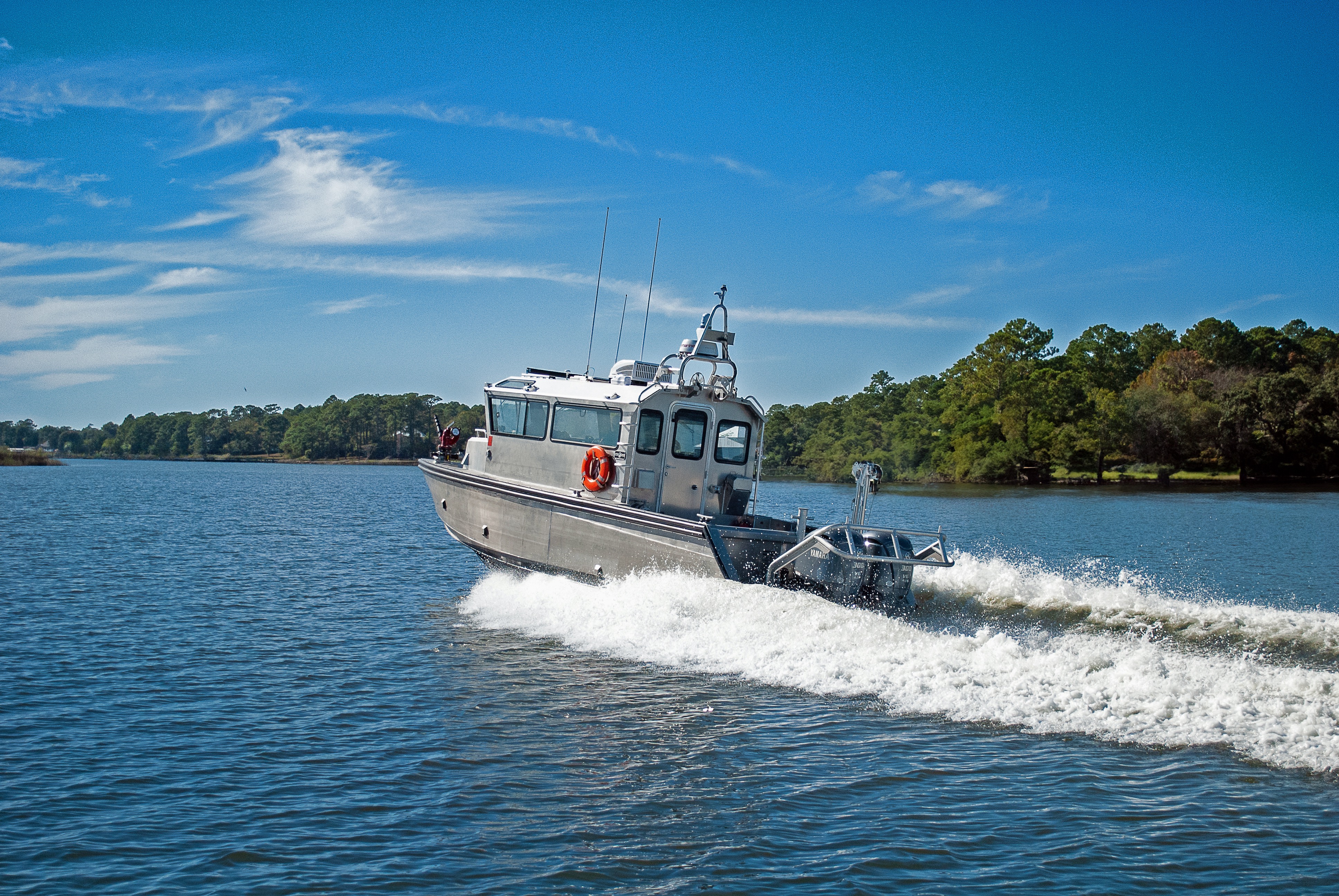 Norfolk Fire-Rescue Receives New 32' Boat From Silver Ships 