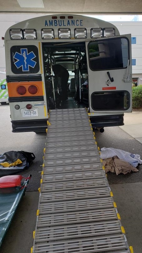 Supervisors and field personnel arriving at an MCI alert their RMCC when they realize a mutual aid response will be needed. The RMCC can activate the event notification in HRTS to simultaneously alert hospitals. 