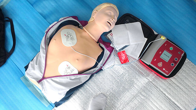 AED pad placement