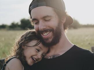 One U.S. child loses a parent or caregiver for every four COVID-19-associated deaths, a new modeling study published in Pediatrics reveals. (Photo: Caroline Hernandez/Wikimedia Commons) 