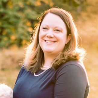 Shannon Smith Headshot