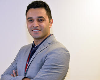 Dr. Golian Colour