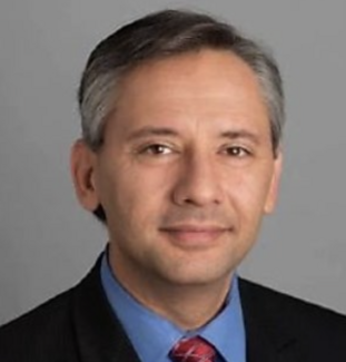 Michael Pishvaian headshot