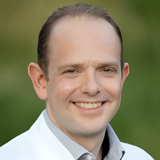 Georg Lenz, MD