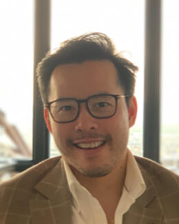 Dr Henry Yu